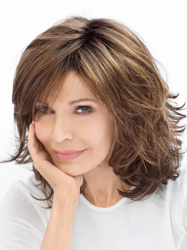 Trendy Wavy Wigs UK – Fashion-Forward Shape